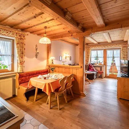 Hollweger Inkl. Chiemgaukarte Apartament Ruhpolding